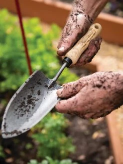 Gardener's Lifetime Trowel -The Bloom Yard Sales Shop 8586972 3242 tif