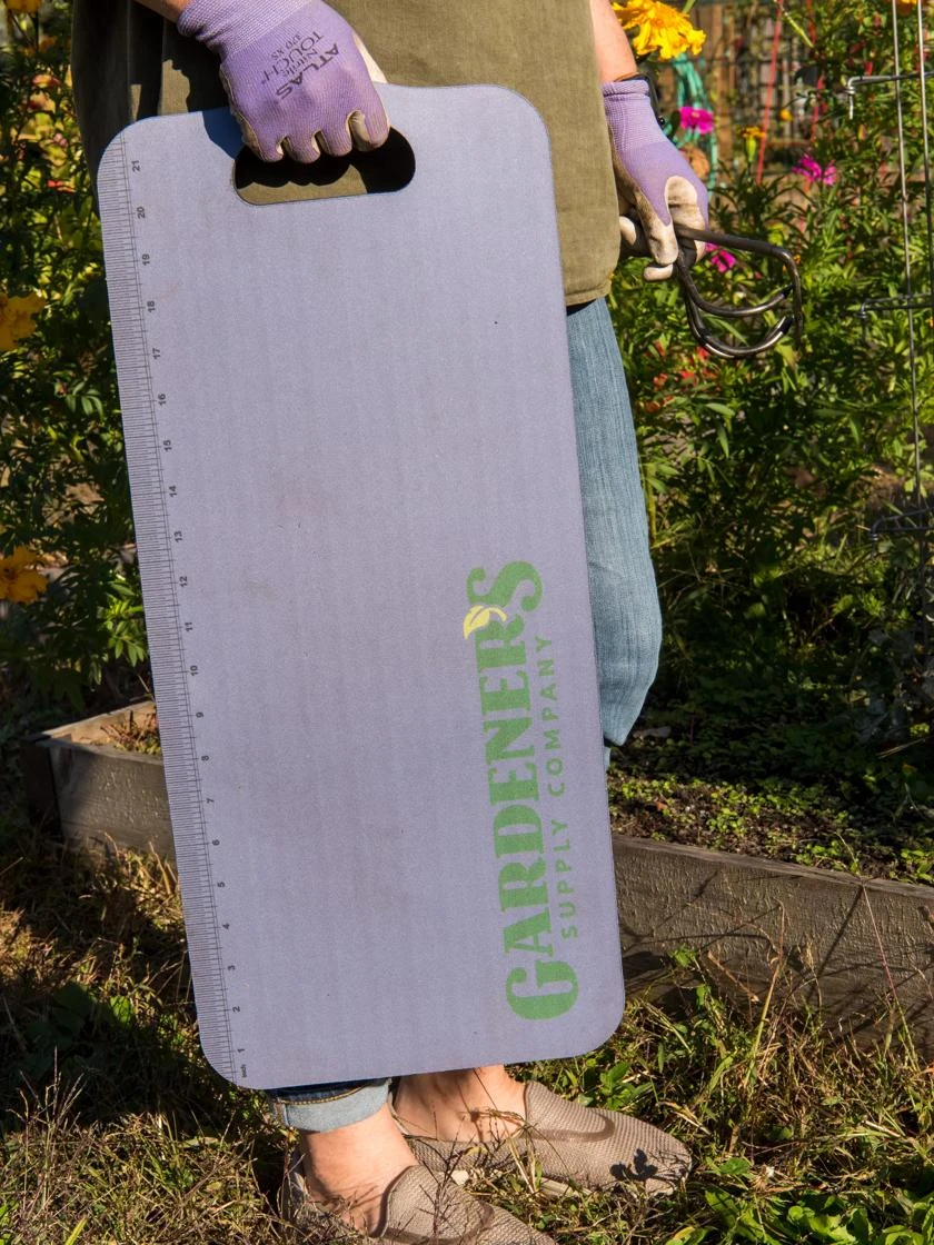 Low Profile Kneeling Pad 1 Low Profile Kneeling Pad