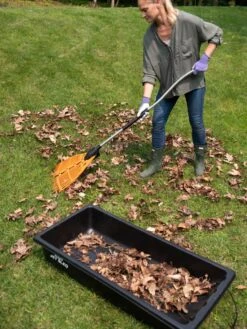 Gardener's Summer Sled And Cover -The Bloom Yard Sales Shop 8611047 025 tif 1